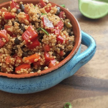 bowl of quinoa southwest salad