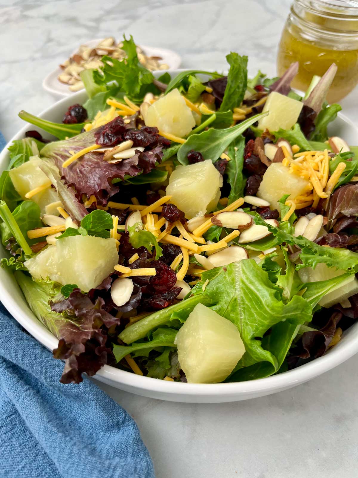 hawaiian-salad in a bowl. 