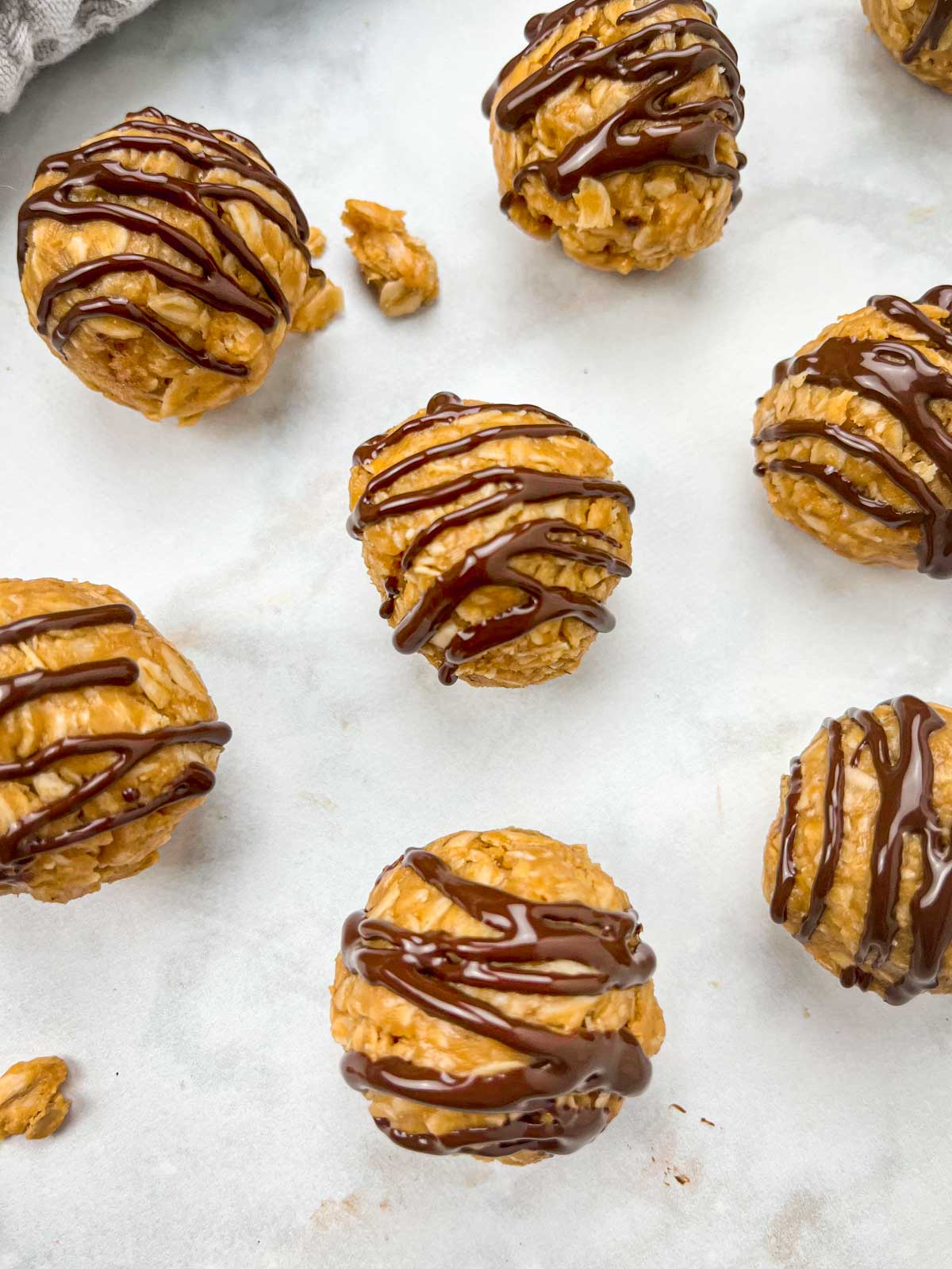 3 ingredient peanut butter oatmeal balls