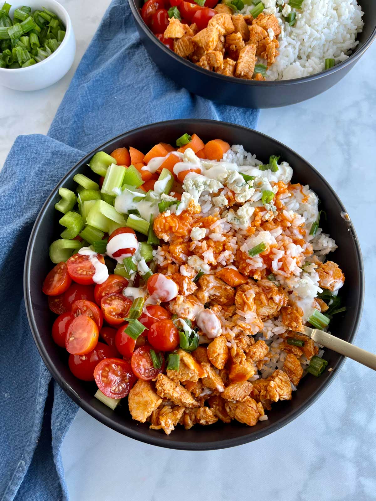 Buffalo Chicken Brown Rice Bowls « Clean & Delicious